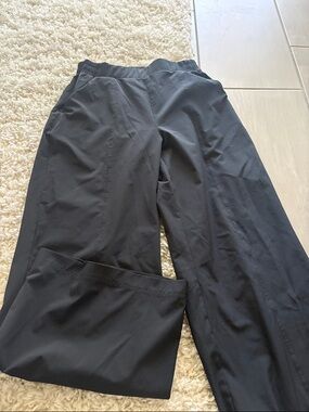 Fabletics Black Wide-Leg Elastic Waist Pants